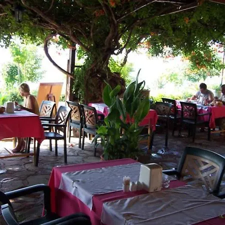 Guven Hotel 3*
