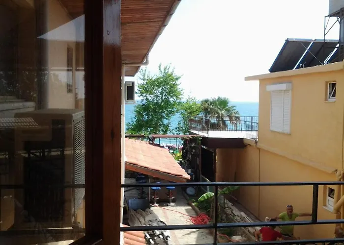 Guven Szálloda Alanya